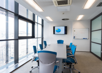 Barco Research: Meeting Rooms Take Centre Stage in the Hybrid Workplace