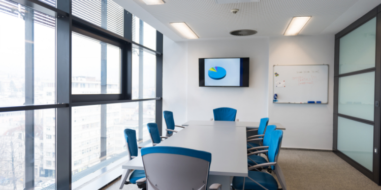 Barco Research: Meeting Rooms Take Centre Stage in the Hybrid Workplace