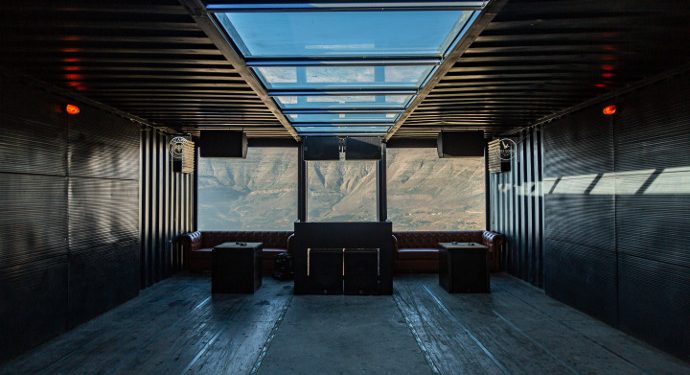 Frozen Cherry and Dublin Room Equip with BlacklineX