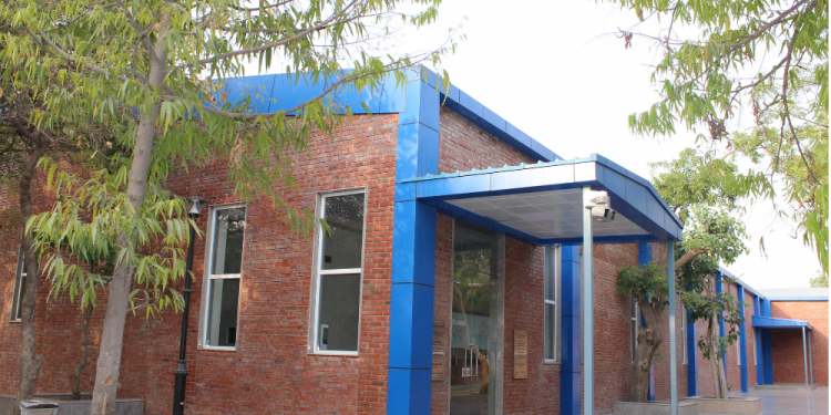 A University of Technology Takes ‘AV Science’ for Technowledge Dissemination