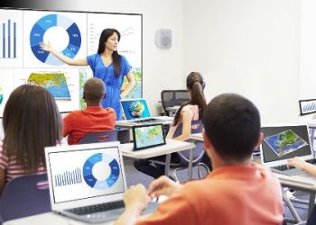 Kramer Helps Schools Implement Engaging, Future-proof and IT Friendly AV Solutions