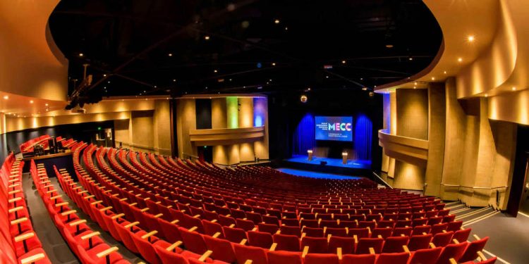 Mackay Entertainment and Convention Centre Deploys Australia’s first  Griffyn 4K32-RGB Pure Laser Projector