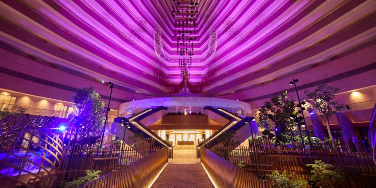 Martin Lighting Solutions Deliver Stunning Visual Experience at PARKROYAL COLLECTION, MARINA BAY
