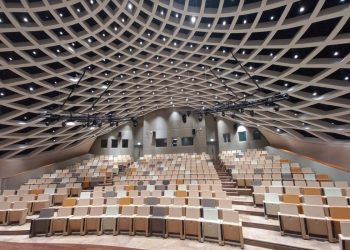 Vari-Lite LED Rig and Neo Control System Enlivens QatarEnergy’s New Auditorium