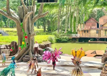 L-Acoustics A Series Conquers Challenging Climate in Outdoor Theatre Setting at Indonesia’s Enchanting Valley Nature Theme Park