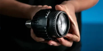 Astera Launches SolaBulb