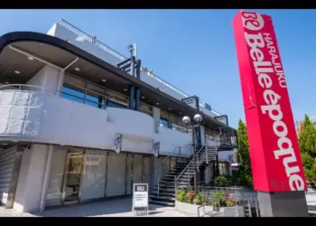 Tokyo’s Belle Epoque Beauty College Chooses Rider-Friendly L-Acoustics Kiva II for Industry-Standard Training
