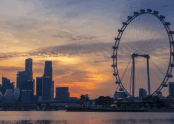 Immersion Redefined: How Epson’s 3LCD Projectors Brought the Singapore Flyer’s Time Capsule to Life