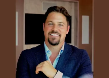 Are VR Headsets Bound for the Dustbin?