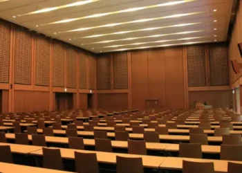 Kyushu University Inamori Hall Revamps Acoustics with JBL & Crown