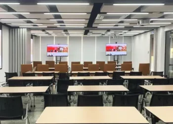 Highlands Development Center Elevates Training and Collaboration with Integrated Extron AV Ecosystem