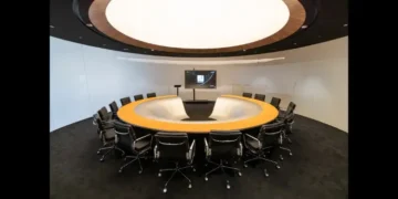 WyreStorm Powers a Modern Conference Space for Futuristic Store Fixtures